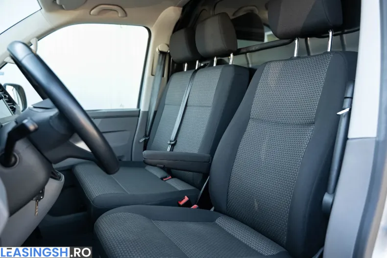 Volkswagen Transporter din 2022 cu 66.770 km - oferta VOL250050 - foto 6