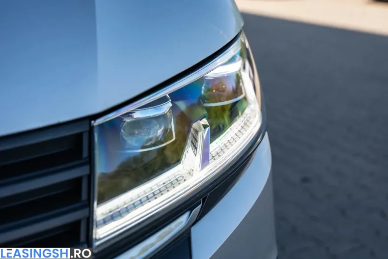 Volkswagen Transporter din 2022 cu 66.770 km - oferta VOL250050 - foto 29