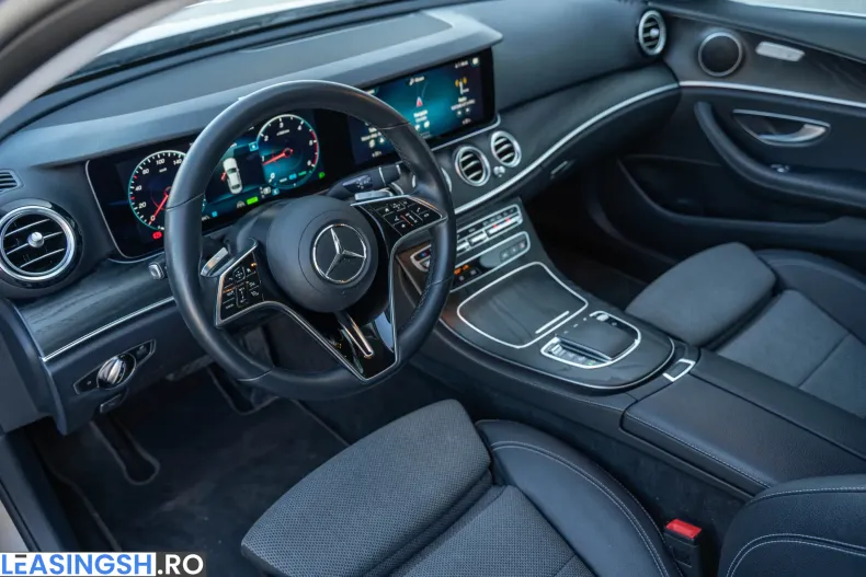Mercedes-Benz E 220 (Clasa E) din 2022 cu 96.172 km - oferta MER250051 - foto 5