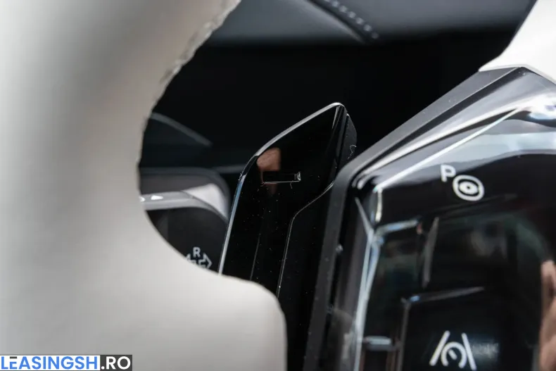 BMW 740 (Seria 7) din 2026 cu 1 km - oferta BMW250052 - foto 24