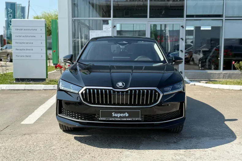 Skoda Superb din 2025 cu 1.000 km - oferta SKO250056 - foto 2