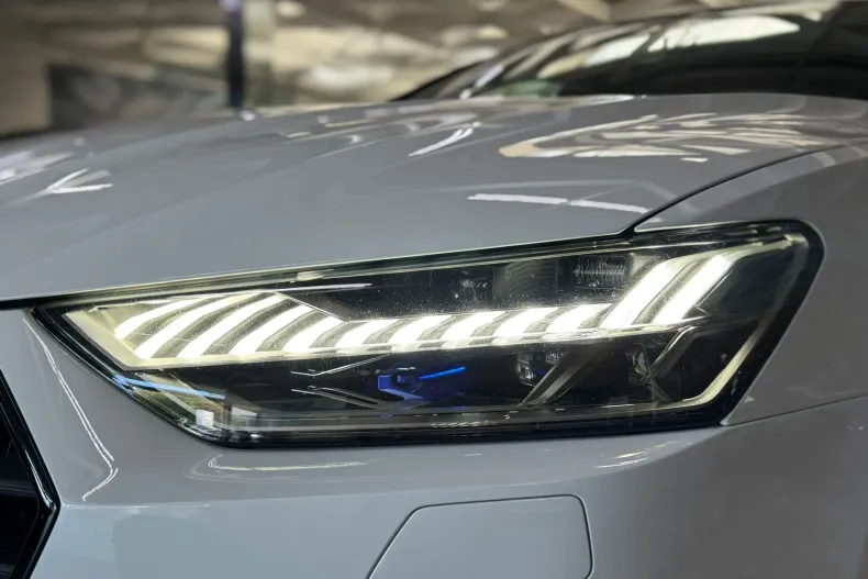 Audi A7 din 2022 cu 53.335 km - oferta AUD250066 - foto 7
