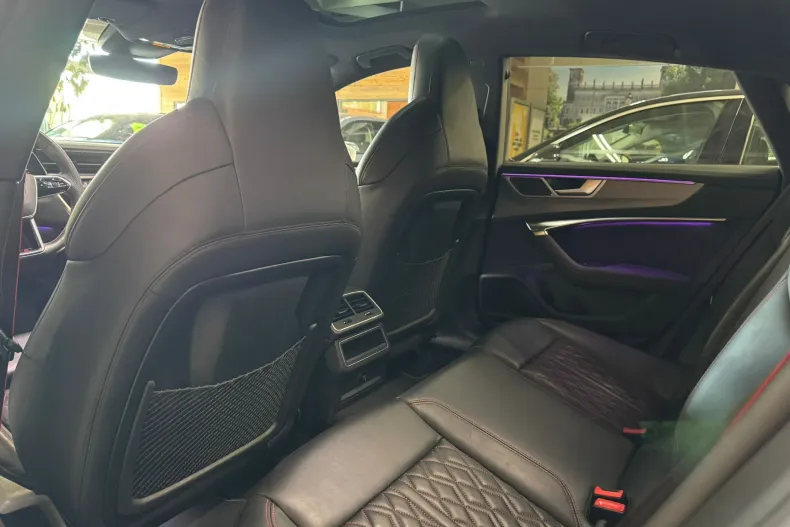 Audi A7 din 2022 cu 53.335 km - oferta AUD250066 - foto 12