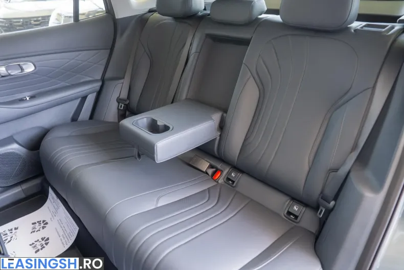 Geely Starray EM-i din 2026 cu 10 km - oferta GEE250067 - foto 8