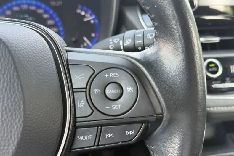 Toyota Corolla din 2022 cu 47.432 km - oferta TOY250078 - foto 25