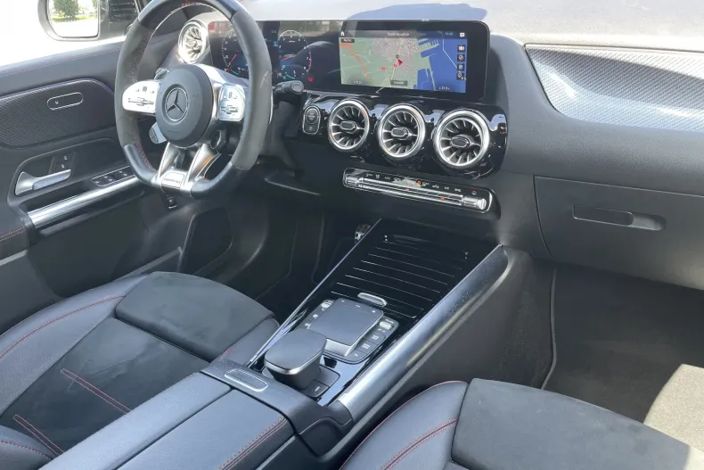 Mercedes-Benz GLA 35 AMG (Clasa GLA) din 2021 cu 75.327 km - oferta MER250081 - foto 29