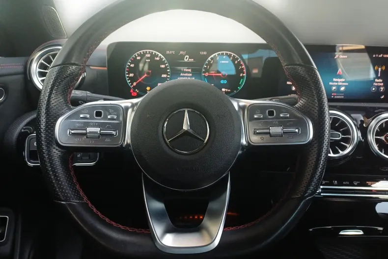 Mercedes-Benz CLA 250 (Clasa CLA) din 2021 cu 88.670 km - oferta MER250083 - foto 13