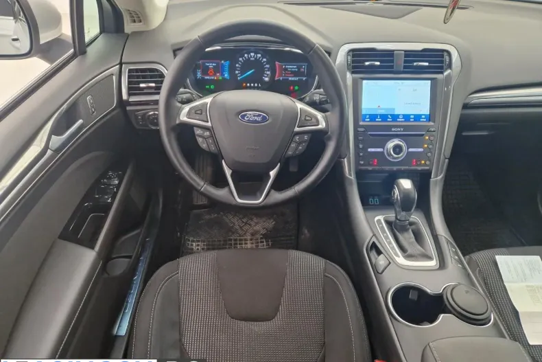 Ford Mondeo din 2022 cu 18.790 km - oferta FOR250084 - foto 5