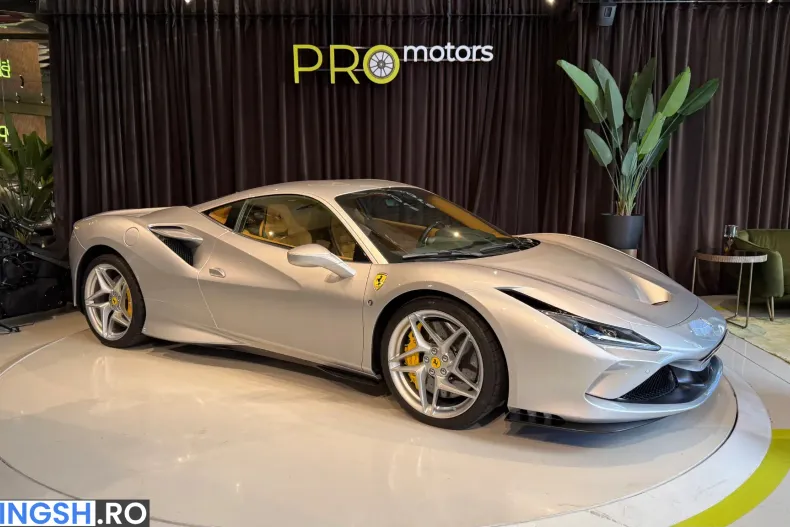 Ferrari F8 din 2021 cu 9.500 km - oferta FER250085 - foto 3
