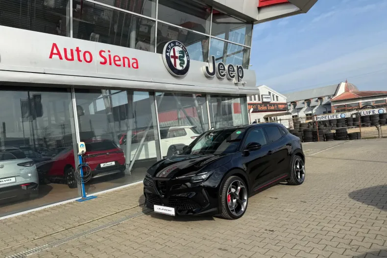 Alfa Romeo Junior din 2026 cu 1 km - oferta ALF250090 - foto 1