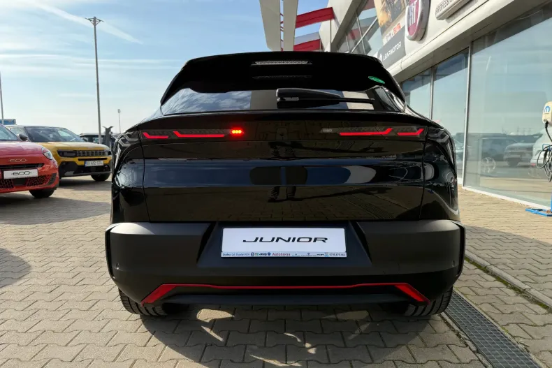 Alfa Romeo Junior din 2026 cu 1 km - oferta ALF250090 - foto 13