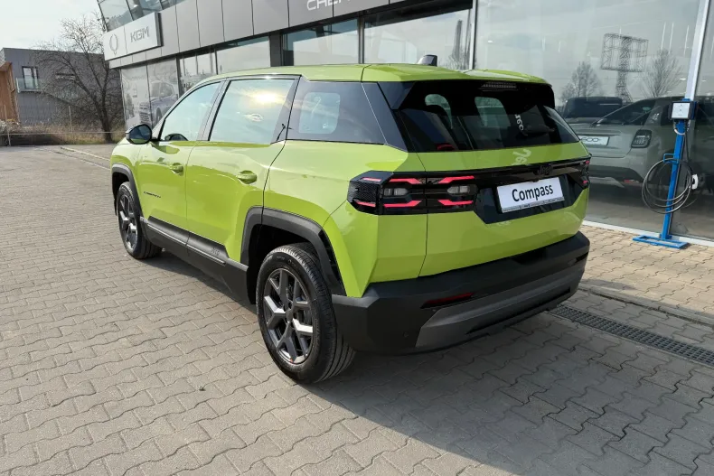 Jeep Compass din 2026 cu 1 km - oferta JEE250091 - foto 4