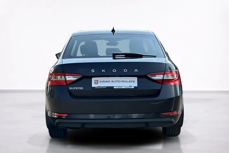 Skoda Superb din 2022 cu 109.494 km - oferta SKO250093 - foto 4