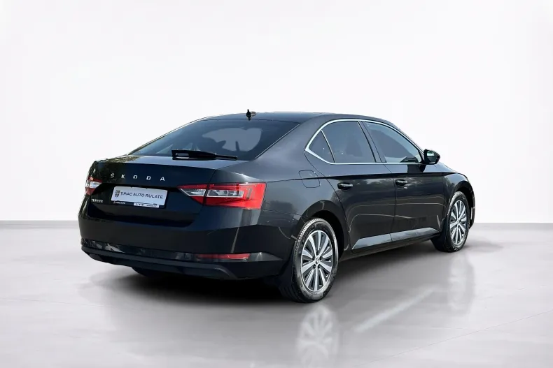 Skoda Superb din 2022 cu 109.494 km - oferta SKO250093 - foto 5