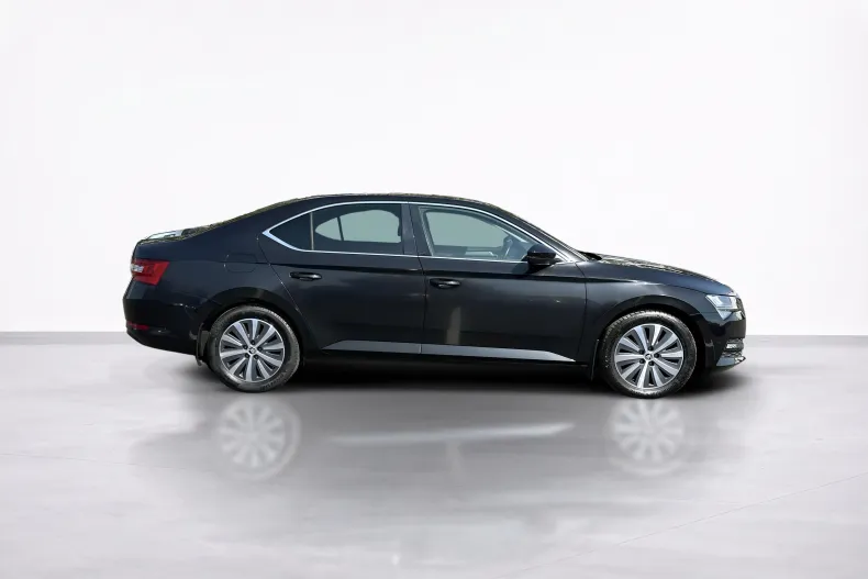 Skoda Superb din 2022 cu 109.494 km - oferta SKO250093 - foto 6