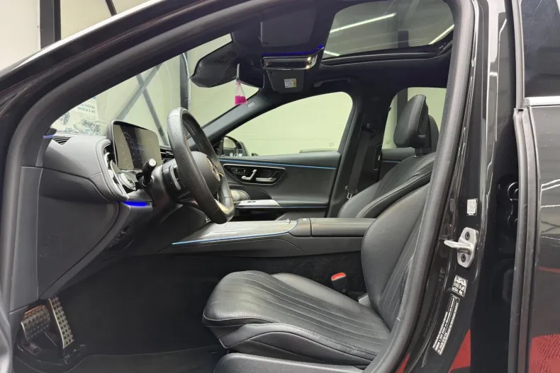 Mercedes-Benz E 300 (Clasa E) din 2024 cu 36.000 km - oferta MER250104 - foto 38
