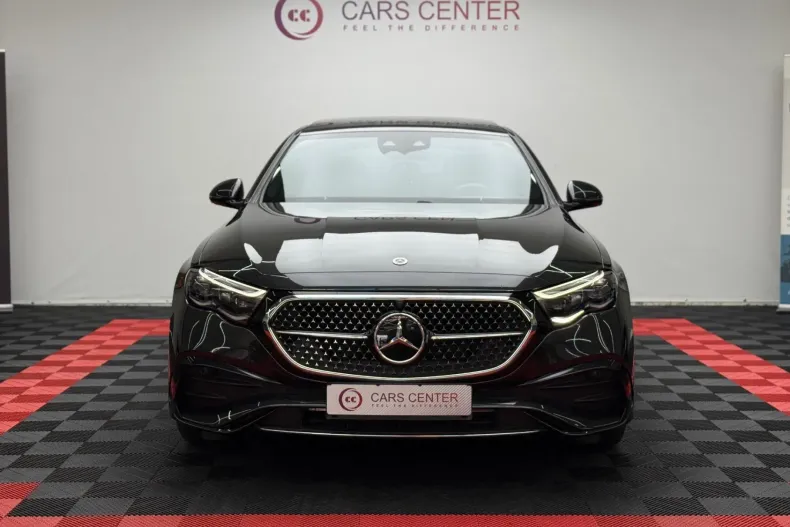Mercedes-Benz E 300 (Clasa E) din 2024 cu 36.000 km - oferta MER250104 - foto 39