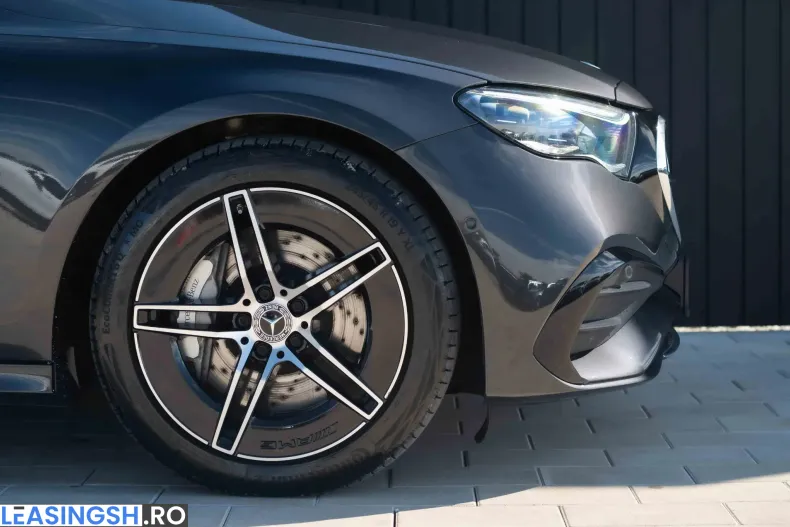 Mercedes-Benz E 300 (Clasa E) din 2024 cu 124.331 km - oferta MER250105 - foto 18