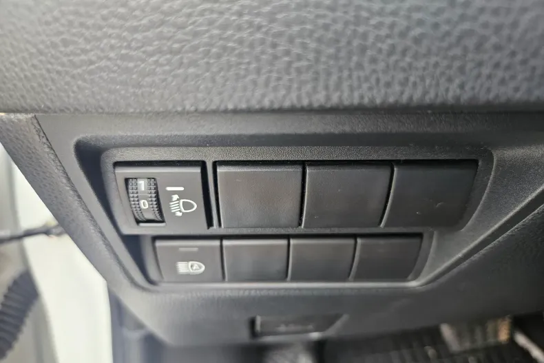 Toyota Yaris din 2022 cu 120.000 km - oferta TOY250106 - foto 9