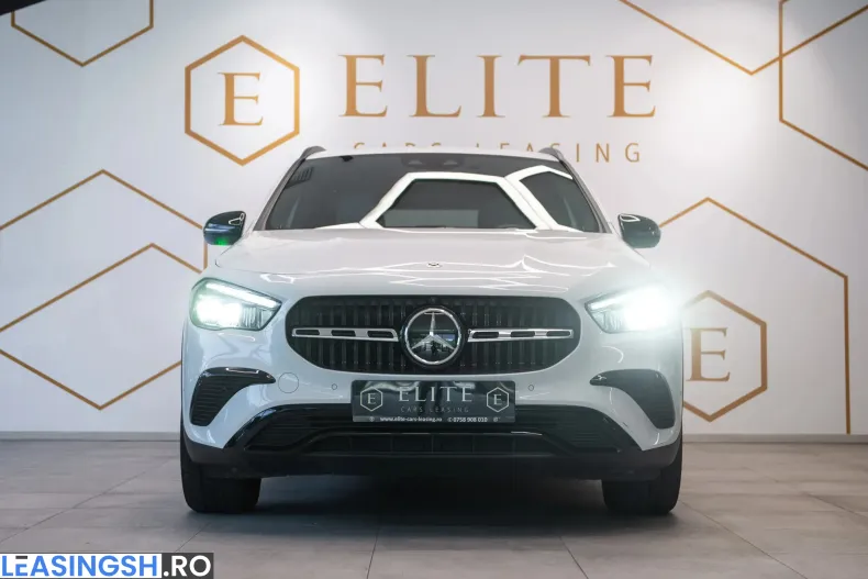 Mercedes-Benz GLA 200 (Clasa GLA) din 2023 cu 14.900 km - oferta MER250108 - foto 9