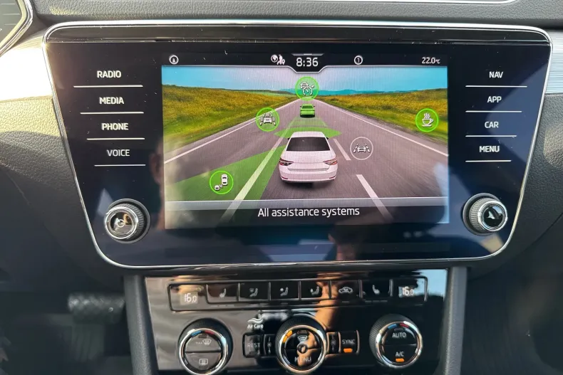 Skoda Superb din 2022 cu 106.210 km - oferta SKO250109 - foto 26