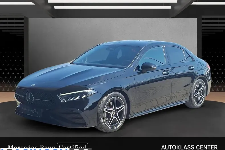 Mercedes-Benz A 200 (Clasa A) din 2024 cu 30.867 km - oferta MER250110 - foto 1