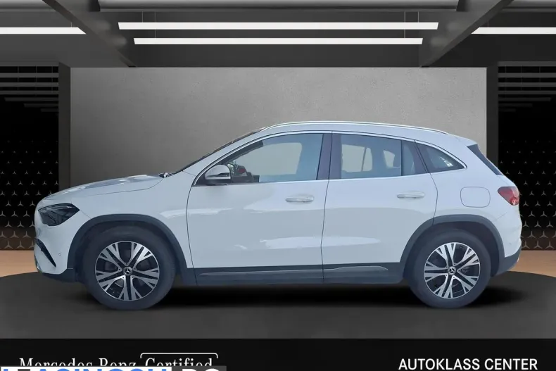 Mercedes-Benz GLA 220 (Clasa GLA) din 2023 cu 22.316 km - oferta MER250111 - foto 2
