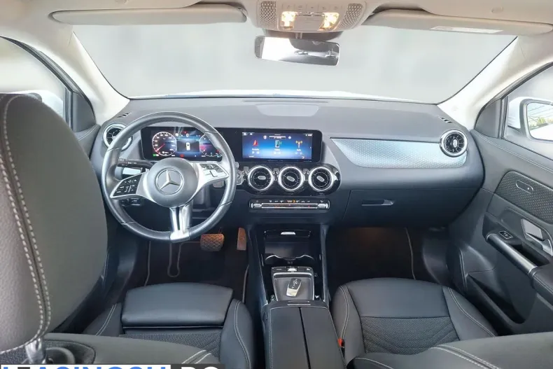 Mercedes-Benz GLA 220 (Clasa GLA) din 2023 cu 22.316 km - oferta MER250111 - foto 11