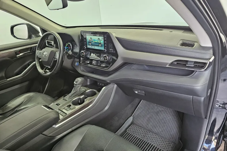 Toyota Highlander din 2021 cu 87.055 km - oferta TOY250113 - foto 34