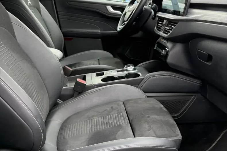 Ford Kuga din 2024 cu 21.659 km - oferta FOR250117 - foto 14