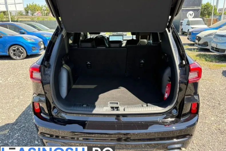 Ford Kuga din 2024 cu 57.438 km - oferta FOR250119 - foto 8