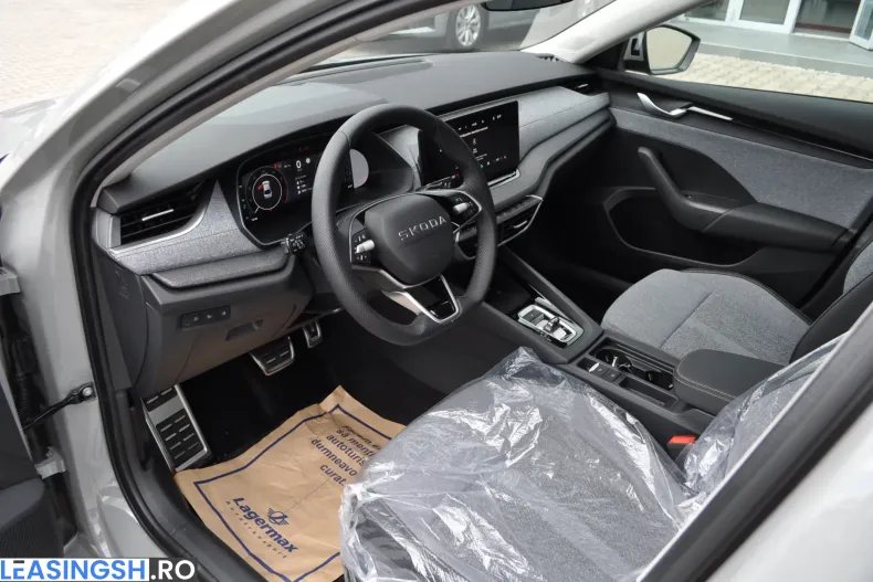 Skoda Octavia din 2026 cu 6 km - oferta SKO250124 - foto 12
