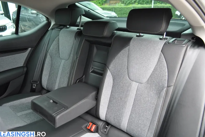 Skoda Octavia din 2026 cu 6 km - oferta SKO250124 - foto 16