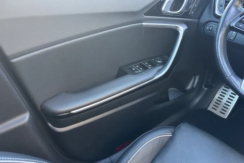 Kia XCeed din 2020 cu 69.900 km - oferta KIA250133 - foto 19