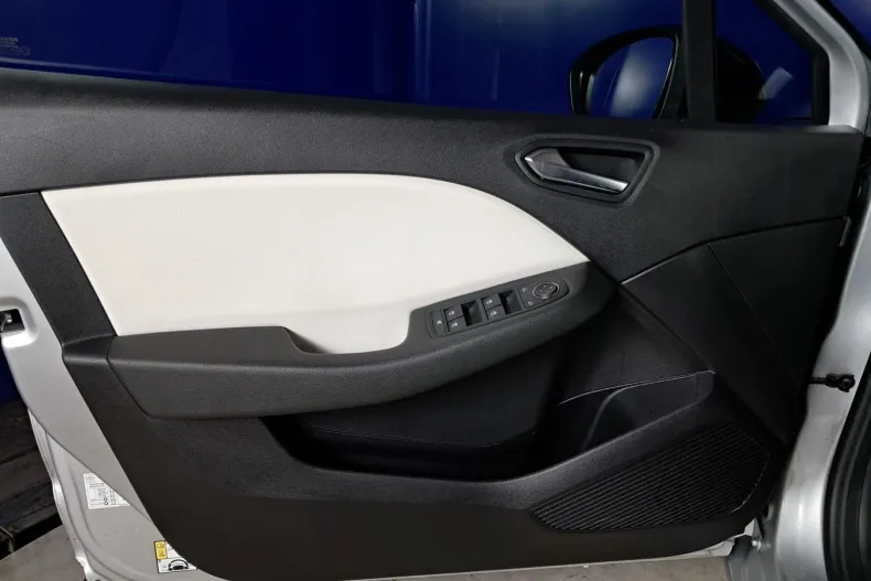 Renault Clio din 2022 cu 45.993 km - oferta REN250149 - foto 9