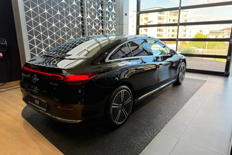 Mercedes-Benz EQE (Clasa E) din 2025 cu 3.000 km - oferta MER250154 - foto 4