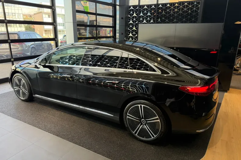 Mercedes-Benz EQE (Clasa E) din 2025 cu 3.000 km - oferta MER250154 - foto 6