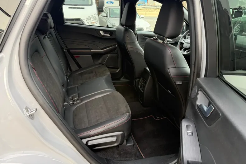 Ford Kuga din 2023 cu 24.000 km - oferta FOR250163 - foto 10