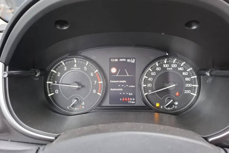 Suzuki Vitara din 2024 cu 11 km - oferta SUZ250172 - foto 15