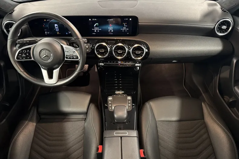 Mercedes-Benz A 180 (Clasa A) din 2021 cu 132.756 km - oferta MER250179 - foto 12