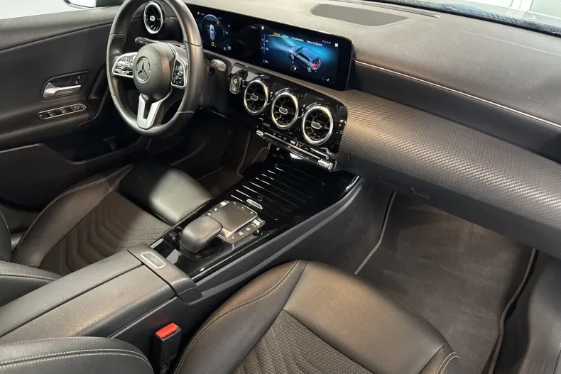 Mercedes-Benz A 180 (Clasa A) din 2021 cu 132.756 km - oferta MER250179 - foto 24