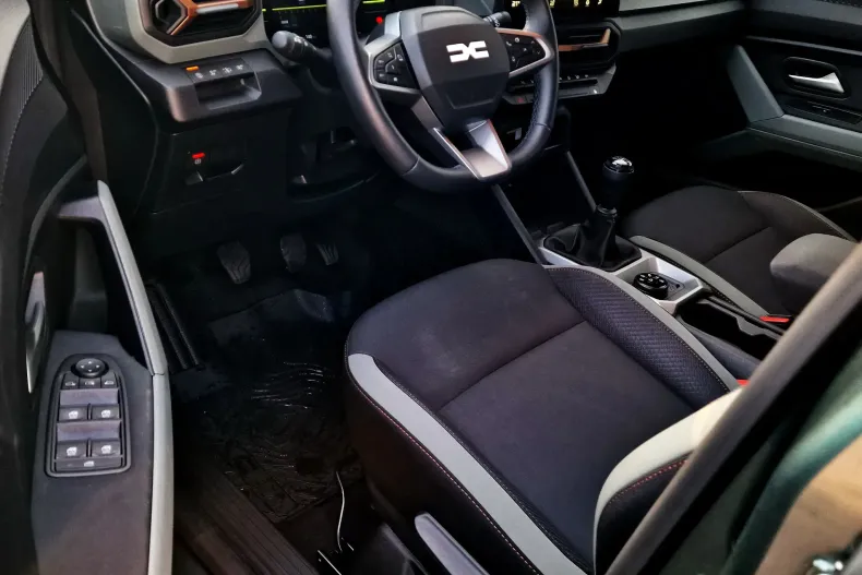 Dacia Duster din 2024 cu 13.000 km - oferta DAC250182 - foto 11