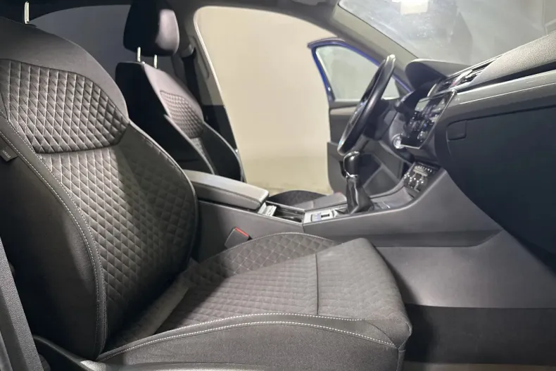 Skoda Superb din 2022 cu 119.707 km - oferta SKO250186 - foto 11