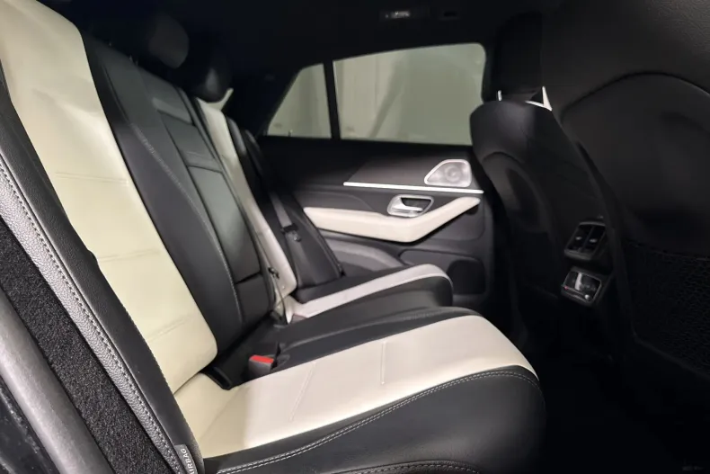 Mercedes-Benz GLE 350 (Clasa GLE) din 2022 cu 115.536 km - oferta MER250189 - foto 12