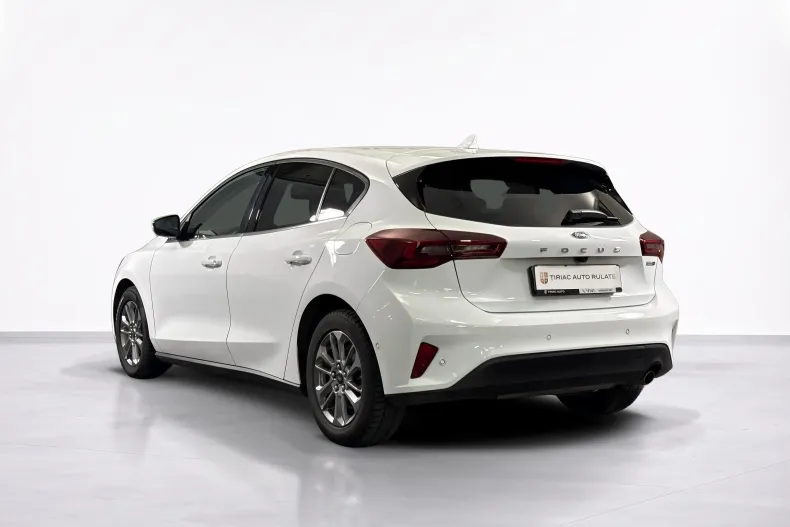 Ford Focus din 2023 cu 34.258 km - oferta FOR250194 - foto 3