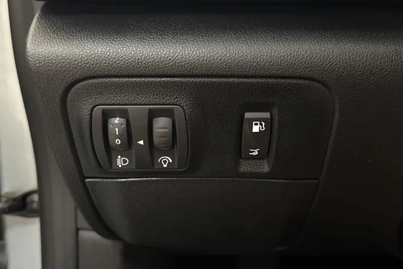 Renault Megane din 2021 cu 57.026 km - oferta REN250198 - foto 15