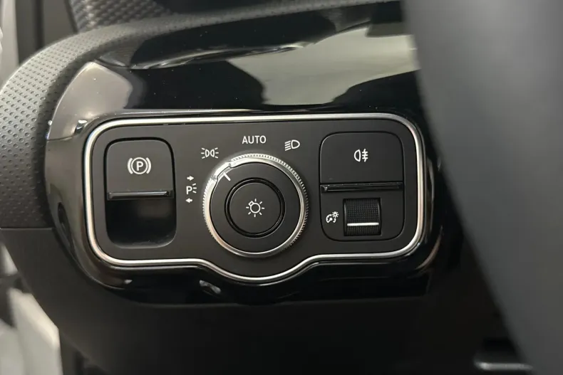 Mercedes-Benz A 250 (Clasa A) din 2021 cu 38.959 km - oferta MER250199 - foto 15