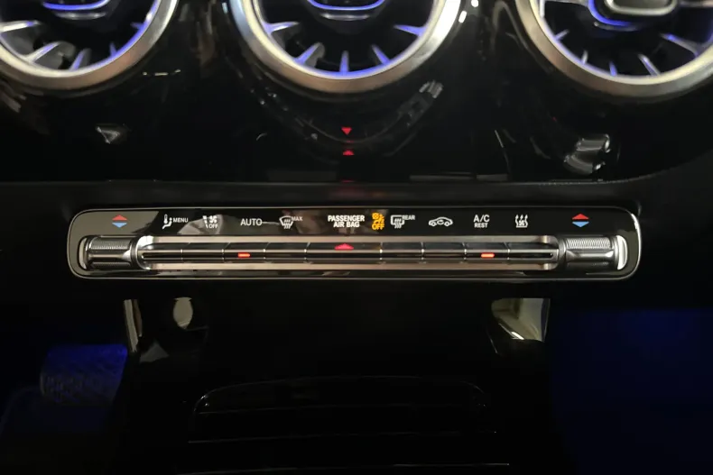 Mercedes-Benz A 250 (Clasa A) din 2021 cu 38.959 km - oferta MER250199 - foto 18