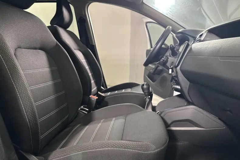Dacia Duster din 2023 cu 95.664 km - oferta DAC250200 - foto 11