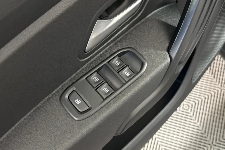 Dacia Duster din 2023 cu 95.664 km - oferta DAC250200 - foto 14